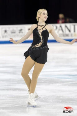 Edea Ice Fly Boot 13 Edea Ice Fly Boot -Swarovski Store DSC1398 12220.1568837380